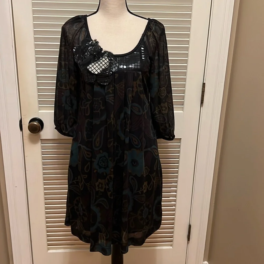 Nina Dress in Black Floral, Size Medium - Picture 7 of 17